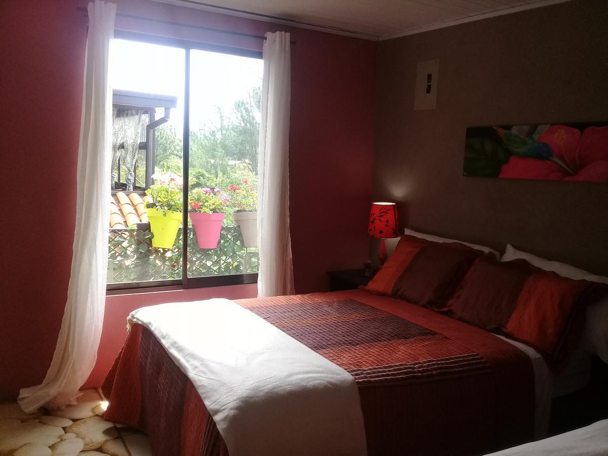 Rancha Azul Inn Alajuela Екстериор снимка